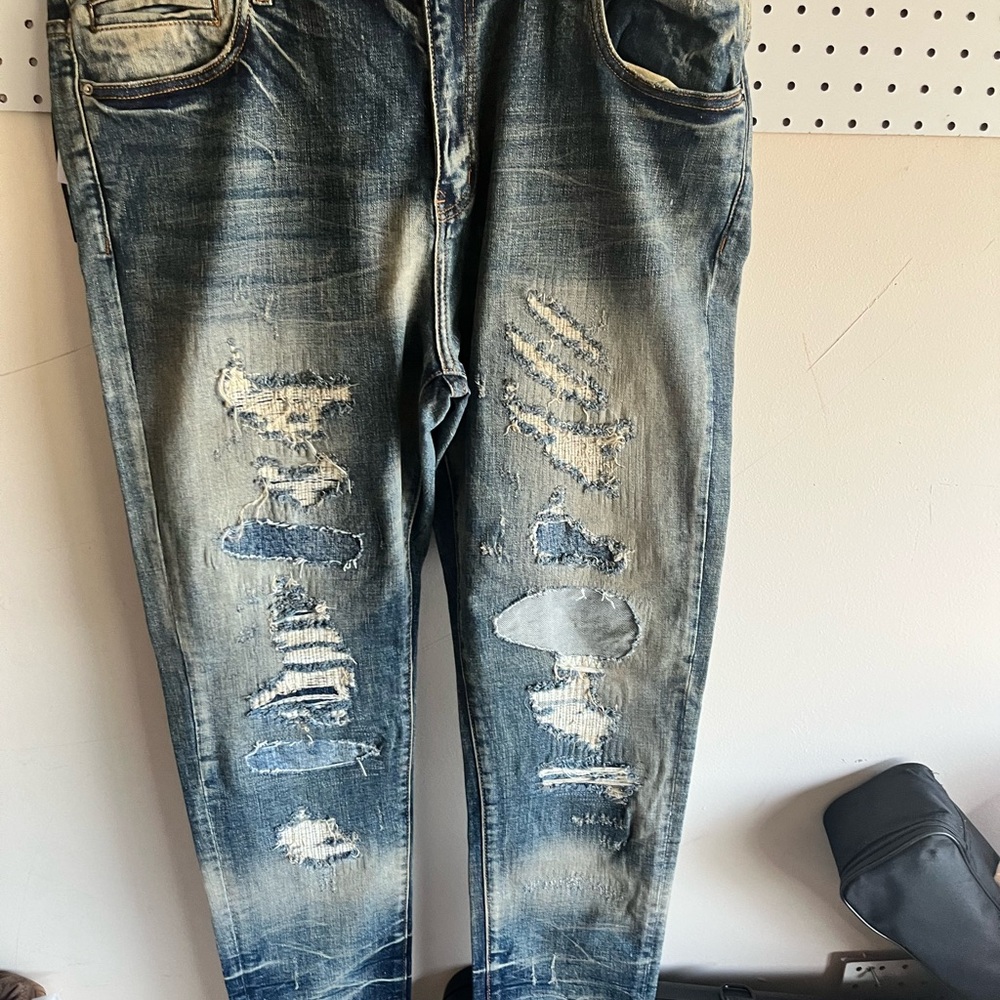 Men's Distressed Blue Jeans